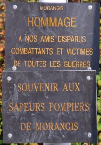 souvenir-aux-sapeurs-pompiers-de-morangis